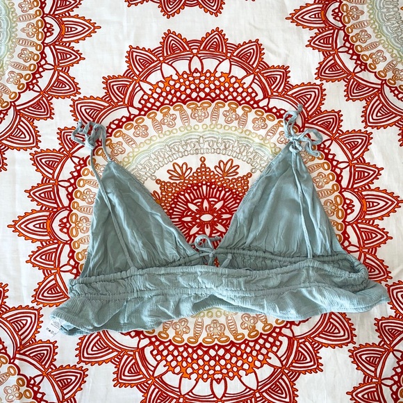 GARAGE clothing Peyton Tie-Front Peplum Cami in Sage Green - Picture 4 of 4